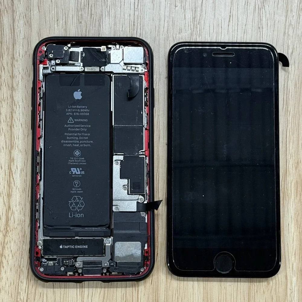 APPLE iPHONE SE 2nd Gen Red‎ 64GB Smartphone For Parts Only As-Is Repair